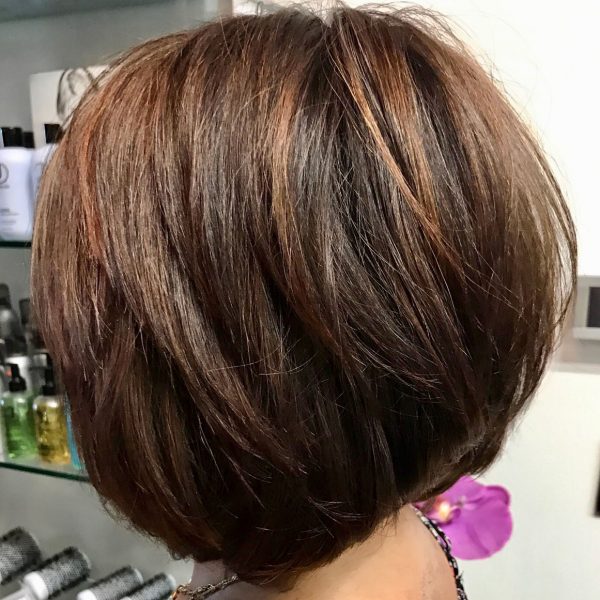 benefits-client-with-short-brown-hair