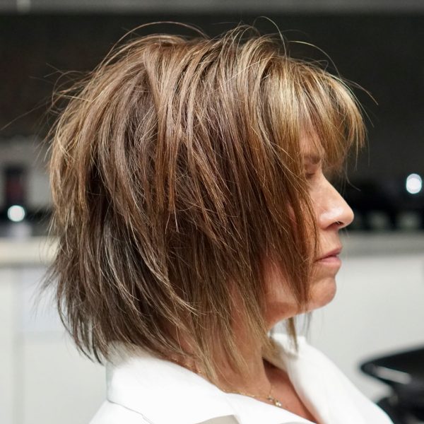 benefits-client-with-short-hair-and-highlights